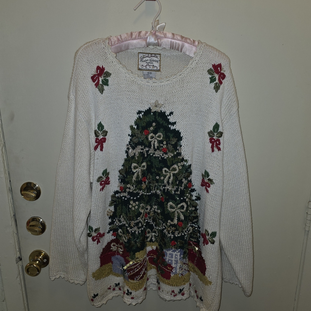 Heirloom Collectible Women - Vintage Holiday Tree Sweater